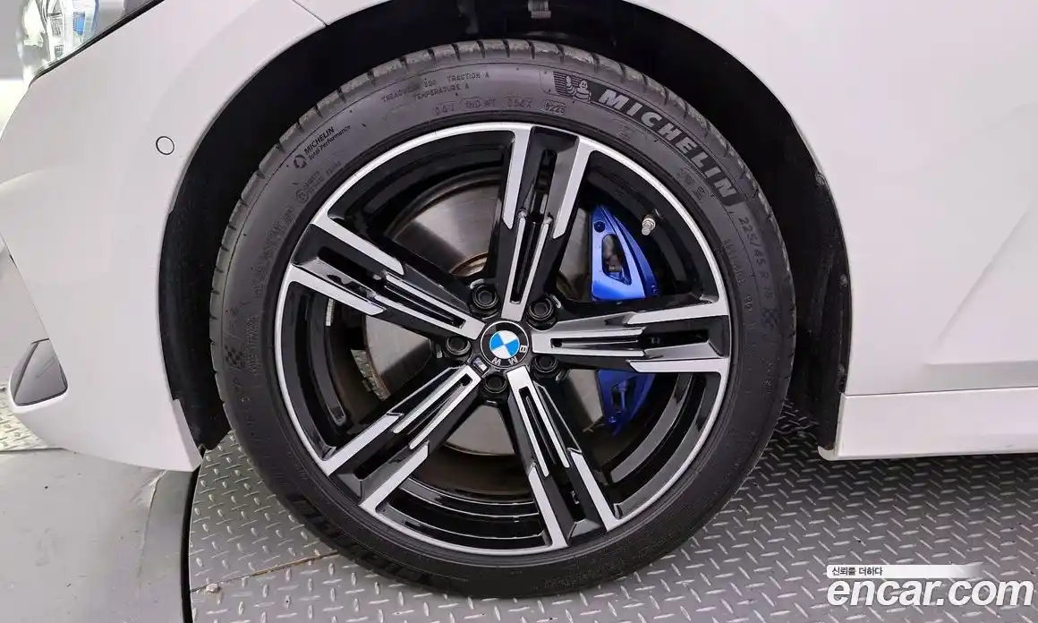 BMW 3-Series 2023 2.0 Автомат в Москве № 227928, фото 10