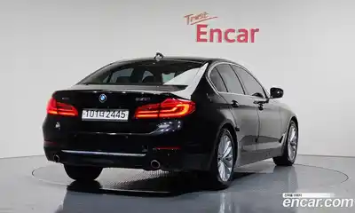 BMW 5-Series 2019 2.0 Автомат в Москве № 229089, миниатюра 2