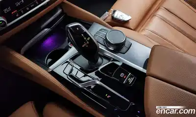 BMW 5-Series 2023 2.0 Автомат в Москве № 229143, миниатюра 4