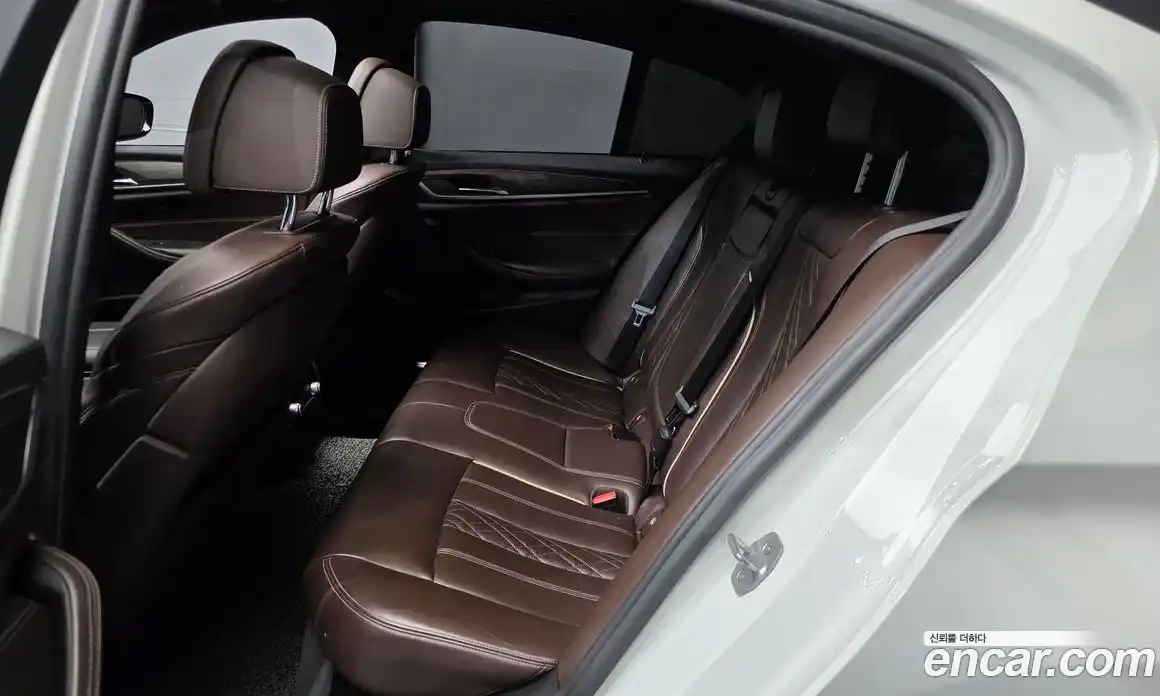 BMW 5-Series 2017 2.0 Автомат в Москве № 229301, фото 14