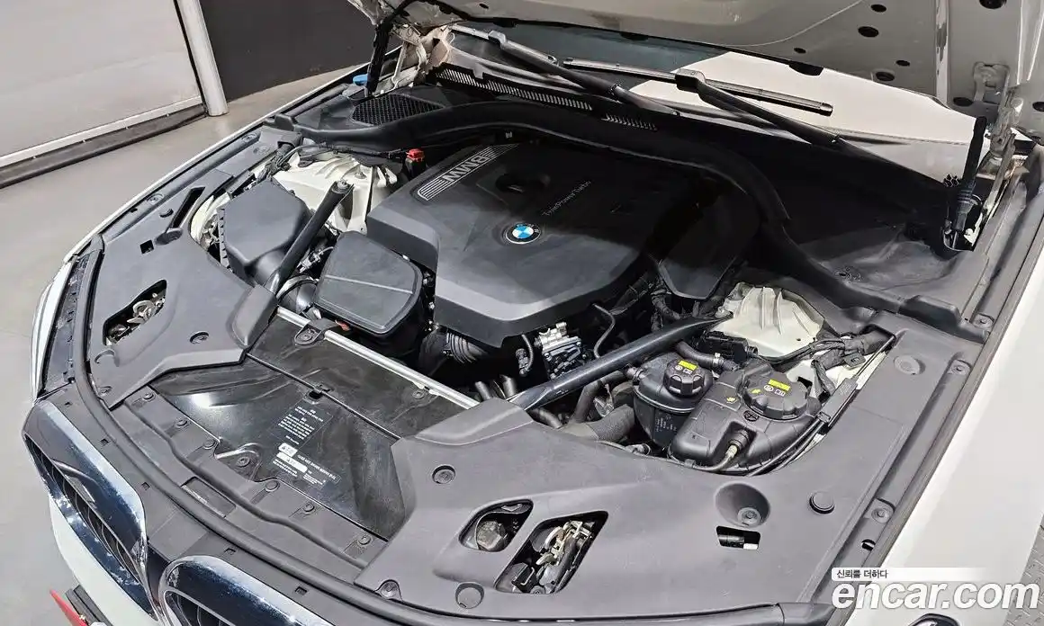 BMW 5-Series 2017 2.0 Автомат в Москве № 229301, фото 3