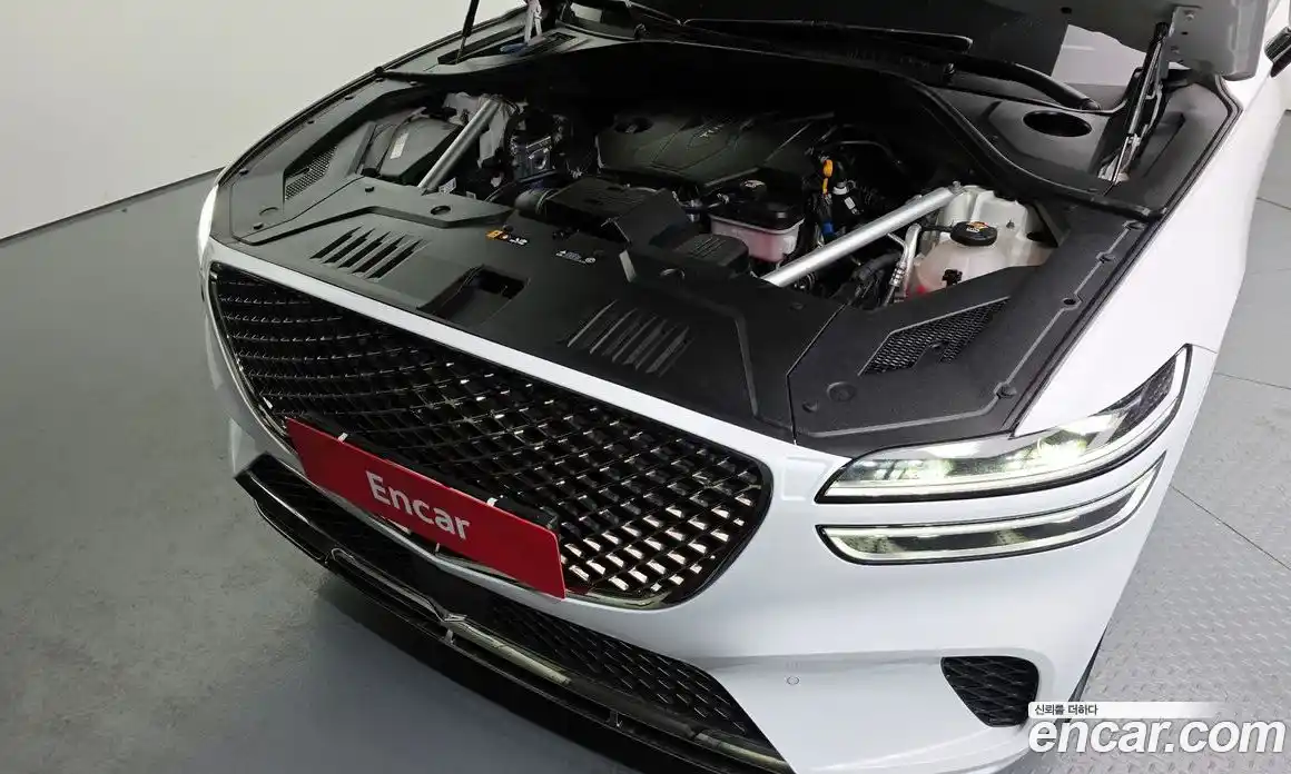 Genesis GV70 2021 2.5 Автомат в Москве № 23025, фото 18