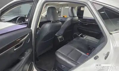 Lexus NX 2015 2.5 Автомат в Москве № 232026, миниатюра 3