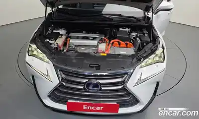 Lexus NX 2015 2.5 Автомат в Москве № 232026, миниатюра 10