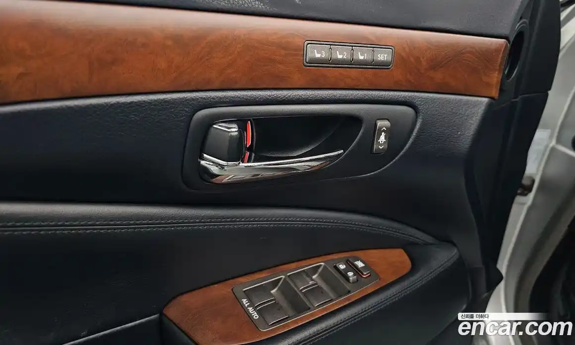 Lexus LS 2011 4.6 Автомат в Москве № 232030, фото 14