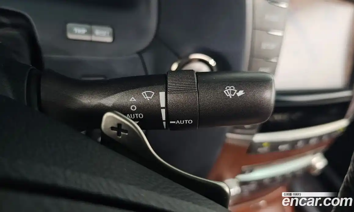 Lexus LS 2011 4.6 Автомат в Москве № 232030, фото 6