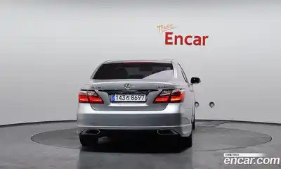 Lexus LS 2011 4.6 Автомат в Москве № 232030, миниатюра 7