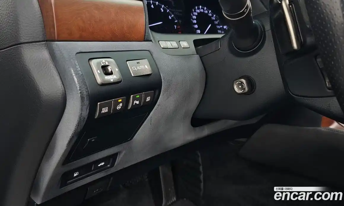 Lexus LS 2011 4.6 Автомат в Москве № 232030, фото 9