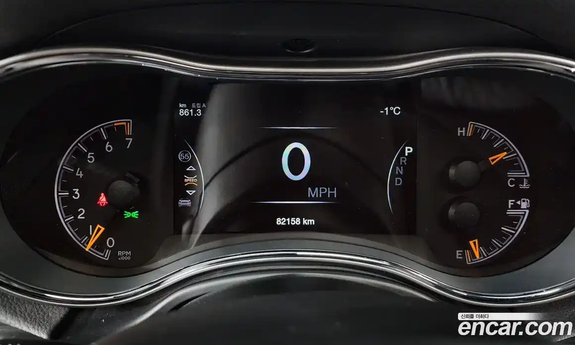 Jeep Cherokee 2019 3.6 Автомат в Москве № 232539, фото 1