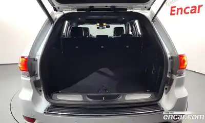 Jeep Cherokee 2019 3.6 Автомат в Москве № 232539, миниатюра 5