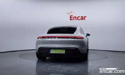 Porsche Taycan 2024 0.1 Автомат в Москве № 251523, миниатюра 8