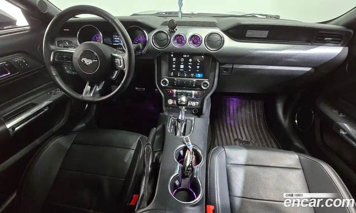 Ford Mustang 2017 2.3 Автомат в Москве № 255541, фото 8