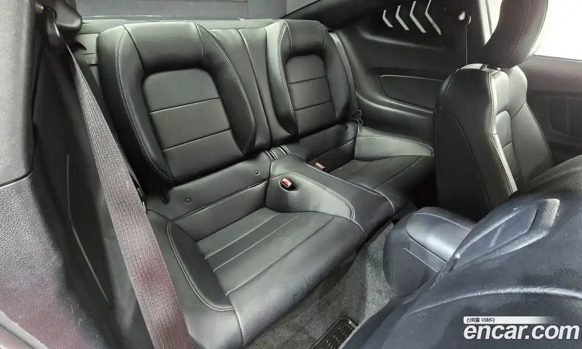 Ford Mustang 2017 2.3 Автомат в Москве № 255541, фото 10