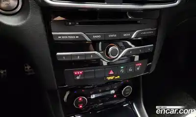 Infiniti Q30 2017 2.0 Автомат в Москве № 256133, миниатюра 12