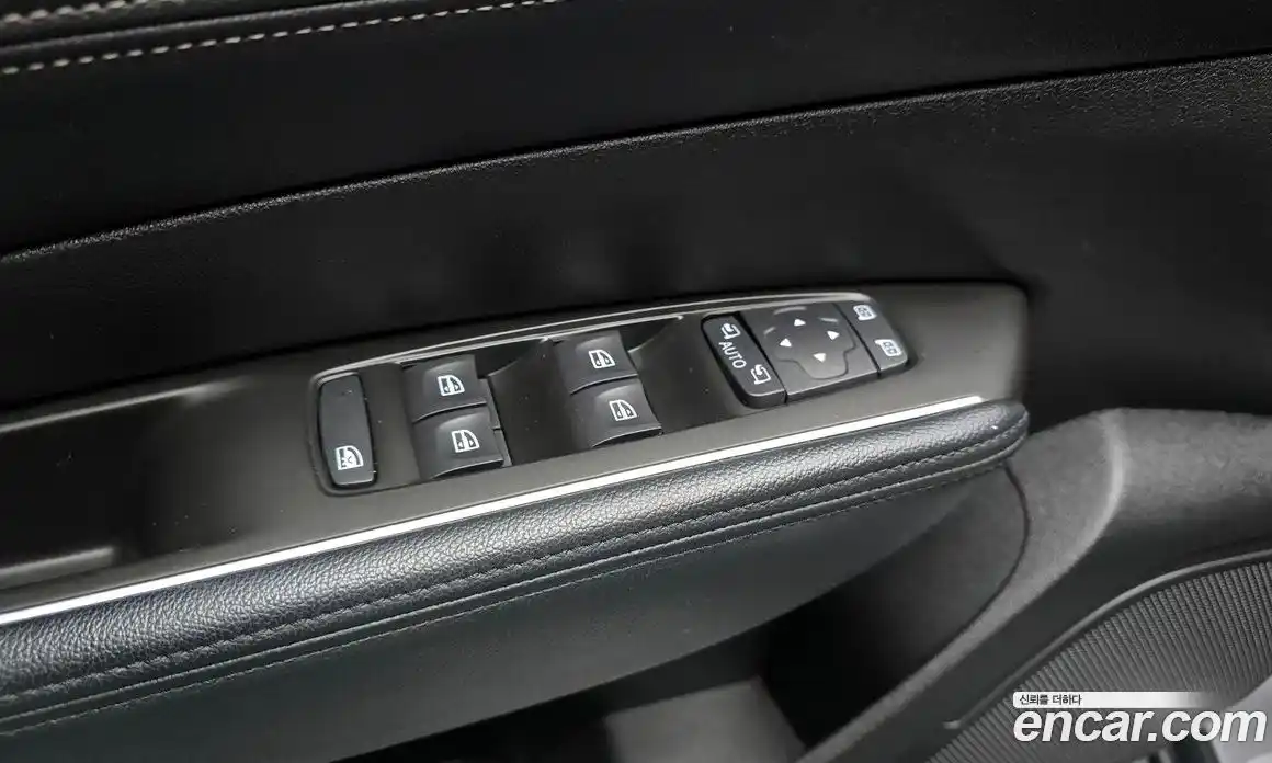 Renault SM6 2017 2.0 Автомат в Москве № 264635, фото 19