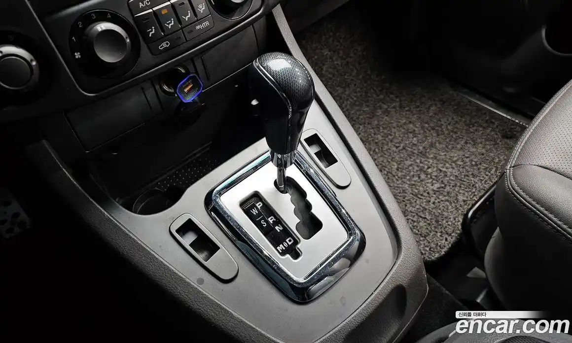 SsangYong Korando 2015 2.0 Автомат в Москве № 26485, фото 14