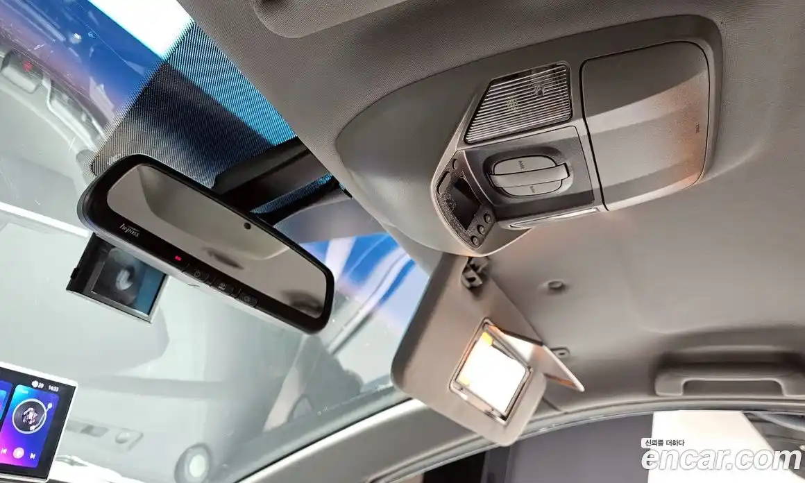 SsangYong Korando 2015 2.0 Автомат в Москве № 26485, фото 4