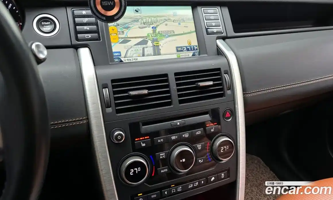 Land Rover Discovery Sport 2016 2.0 Автомат в Москве № 271304, фото 12