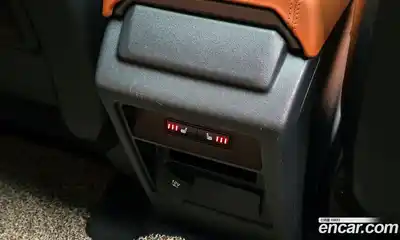 Land Rover Discovery Sport 2016 2.0 Автомат в Москве № 271304, миниатюра 9