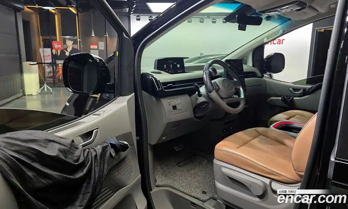 Hyundai Staria 2023 2.2 Автомат в Москве № 2780, фото 15