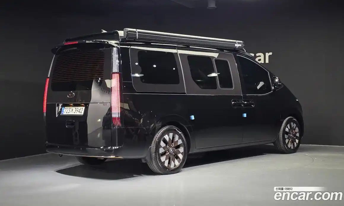 Hyundai Staria 2023 2.2 Автомат в Москве № 2780, фото 6