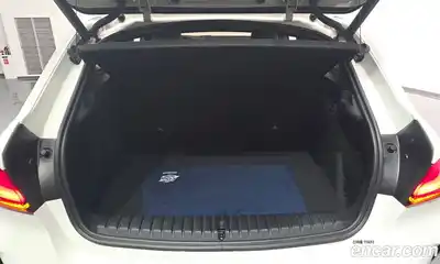 BMW 1-Series 2024 2.0 Автомат в Москве № 279248, миниатюра 11