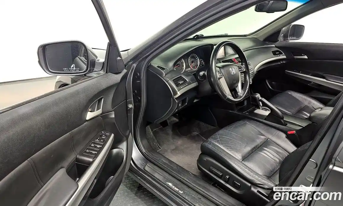 Honda Accord 2009 3.5 Автомат в Москве № 280103, фото 20