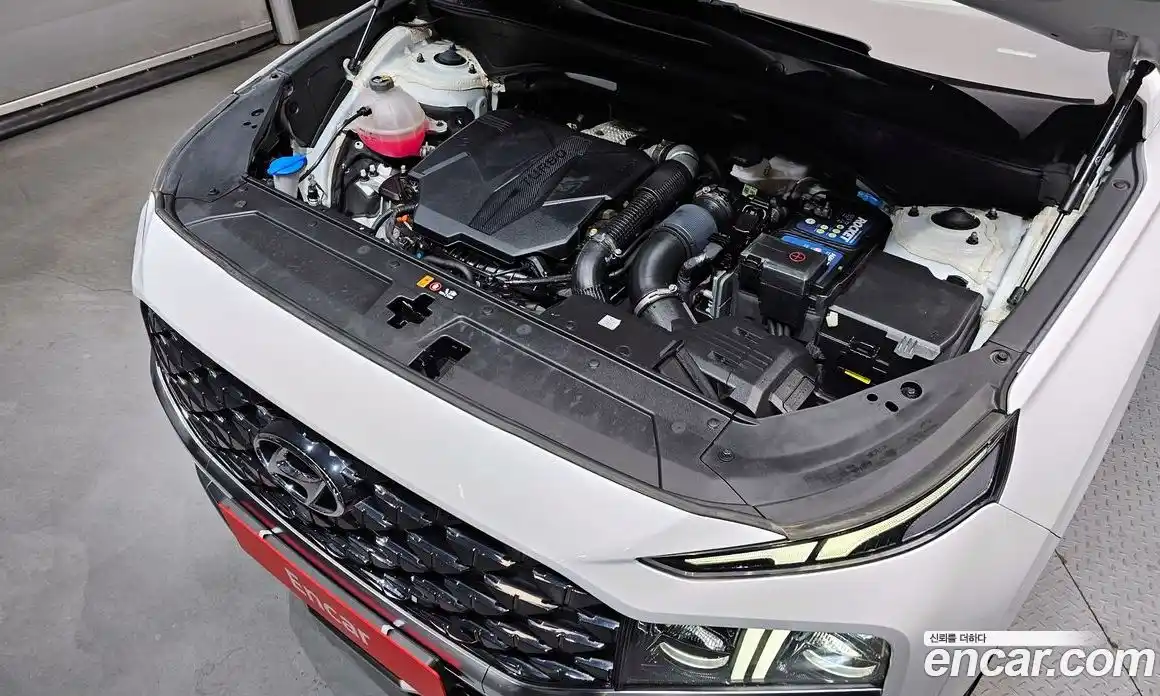 Hyundai Santa Fe 2021 2.5 Автомат в Москве № 281882, фото 19