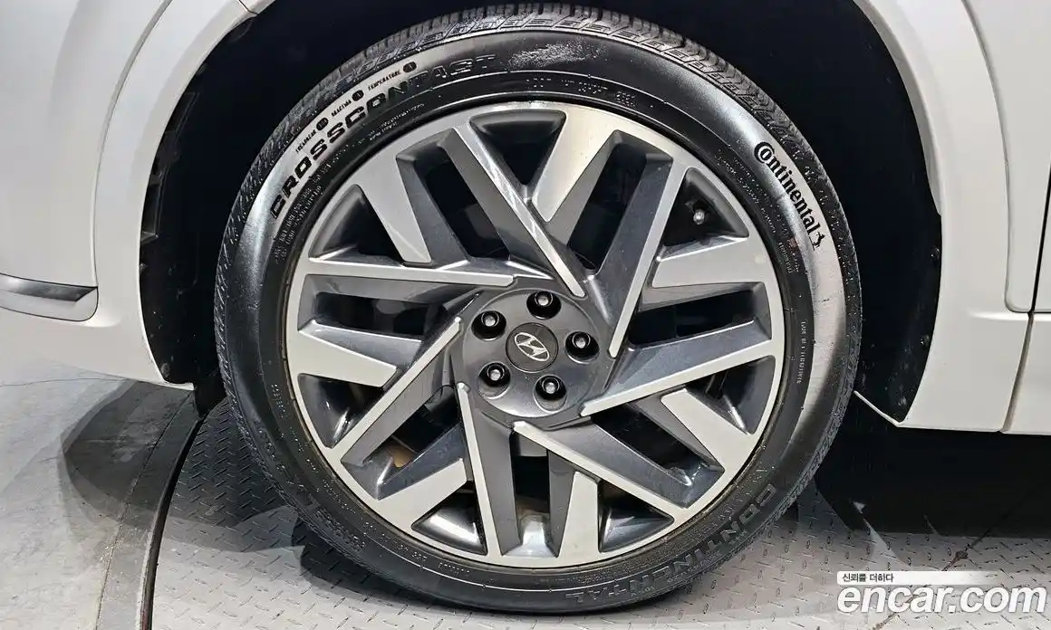 Hyundai Santa Fe 2021 2.5 Автомат в Москве № 281882, фото 5