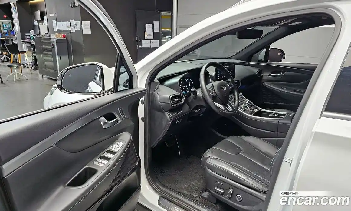 Hyundai Santa Fe 2021 2.5 Автомат в Москве № 281882, фото 8