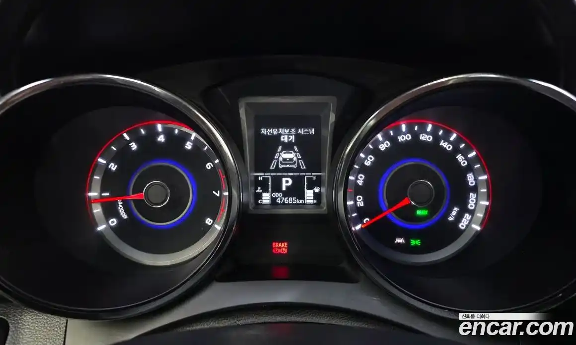 SsangYong TIBOLI 2017 1.6 Автомат в Москве № 28319, фото 17