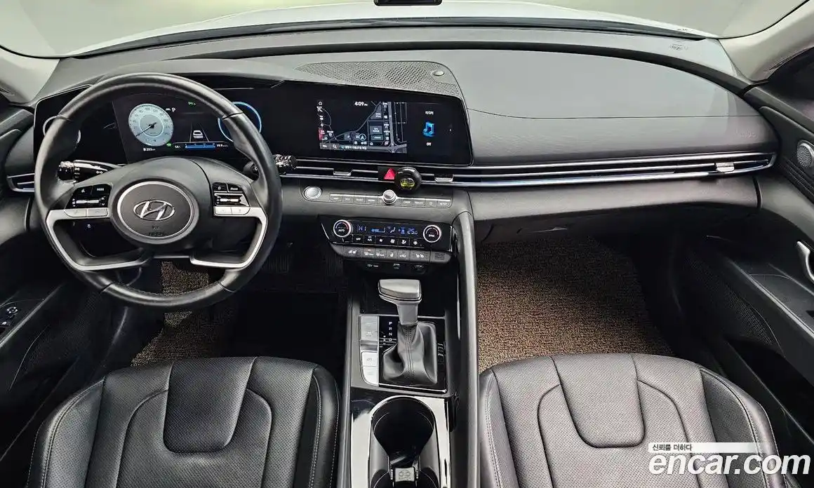 Hyundai Avante 2023 1.6 Автомат в Москве № 283633, фото 15