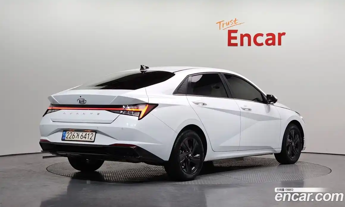 Hyundai Avante 2023 1.6 Автомат в Москве № 283633, фото 17