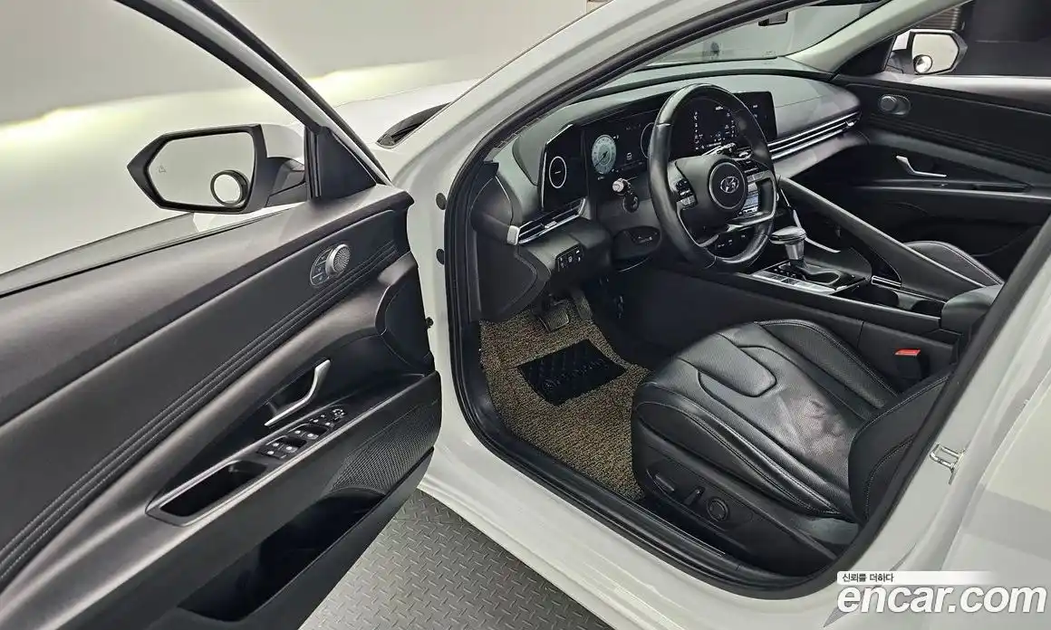 Hyundai Avante 2023 1.6 Автомат в Москве № 283633, фото 19