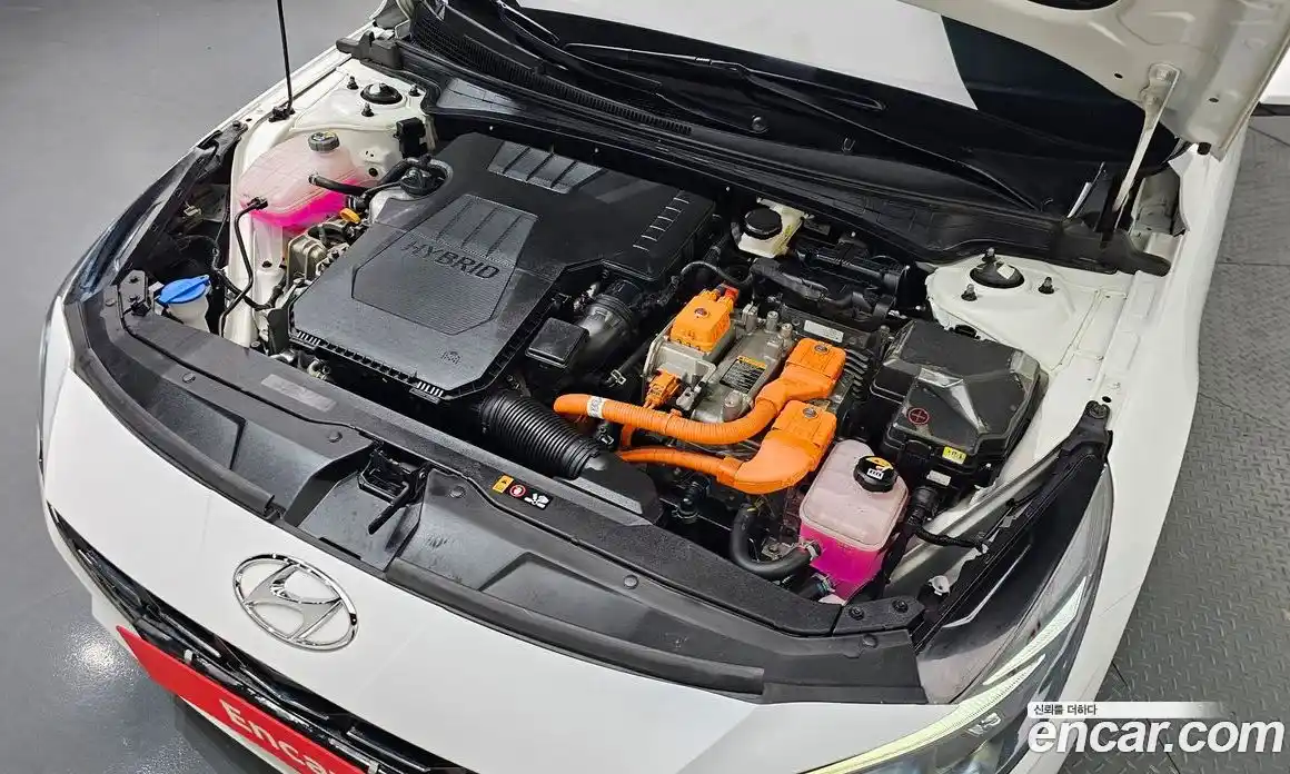 Hyundai Avante 2023 1.6 Автомат в Москве № 283633, фото 7