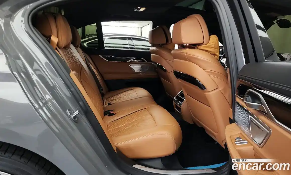 BMW 7-Series 2022 3.0 Автомат в Москве № 303523, фото 13
