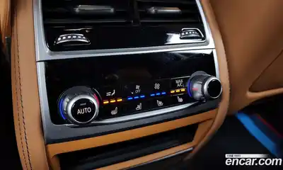 BMW 7-Series 2022 3.0 Автомат в Москве № 303523, миниатюра 10