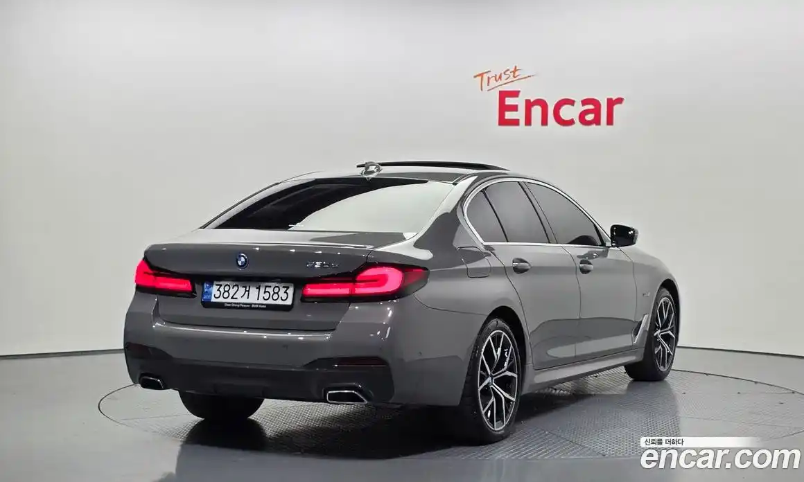 BMW 5-Series 2022 2.0 Автомат в Москве № 318620, фото 19