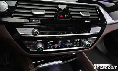 BMW 5-Series 2022 2.0 Автомат в Москве № 318620, миниатюра 3