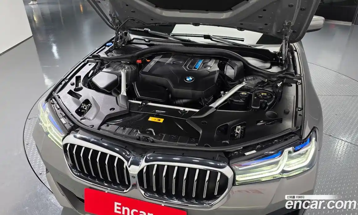 BMW 5-Series 2022 2.0 Автомат в Москве № 318620, фото 10