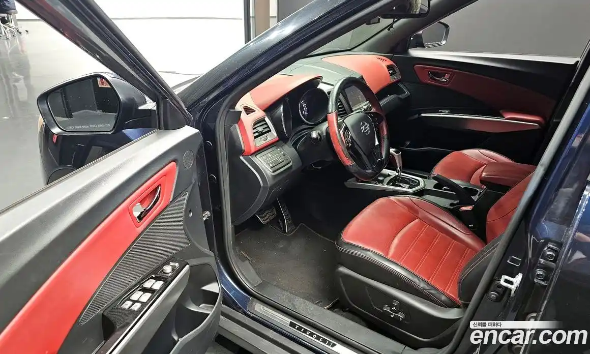 SsangYong TIBOLI 2016 1.6 Автомат в Москве № 32166, фото 17