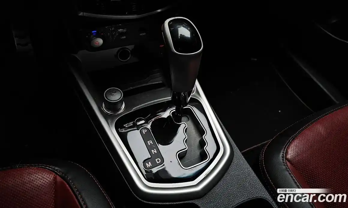 SsangYong TIBOLI 2016 1.6 Автомат в Москве № 32166, фото 3