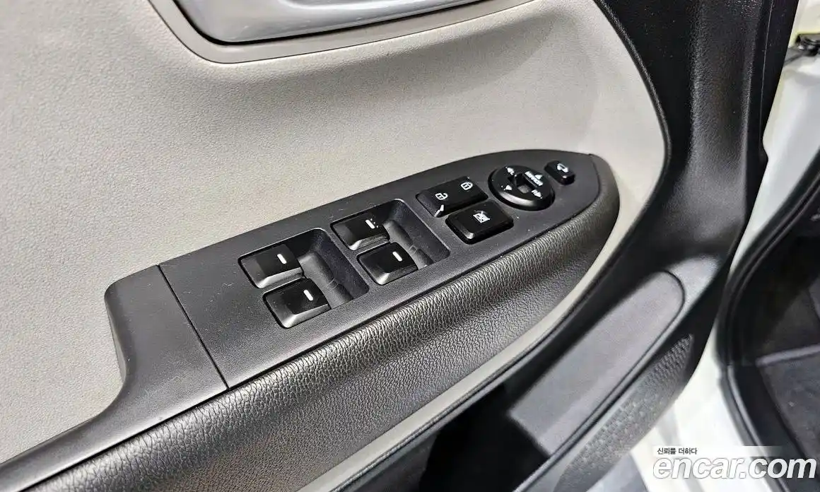 Kia Ray 2022 1.0 Автомат в Москве № 331328, фото 1