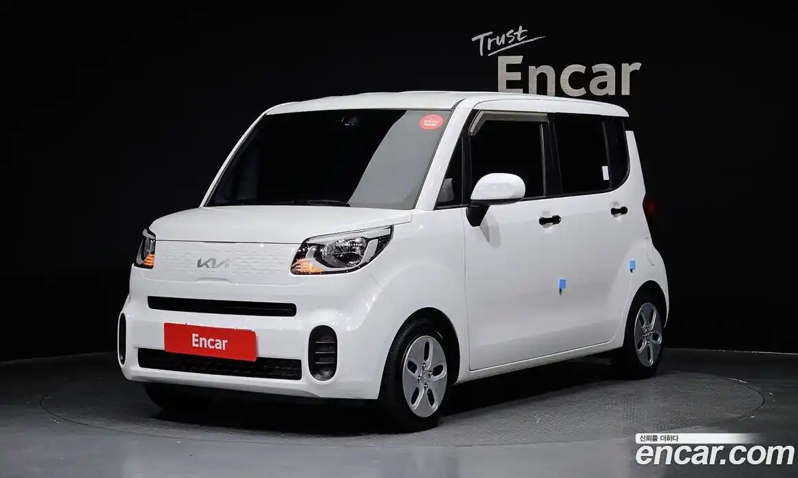 Kia Ray 2022 1.0 Автомат в Москве № 331328, фото 16