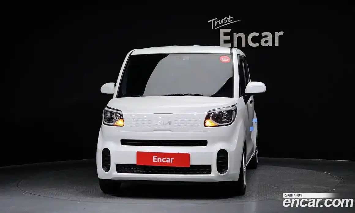 Kia Ray 2022 1.0 Автомат в Москве № 331328, фото 18