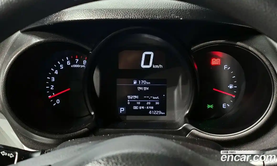 Kia Ray 2022 1.0 Автомат в Москве № 331328, фото 3