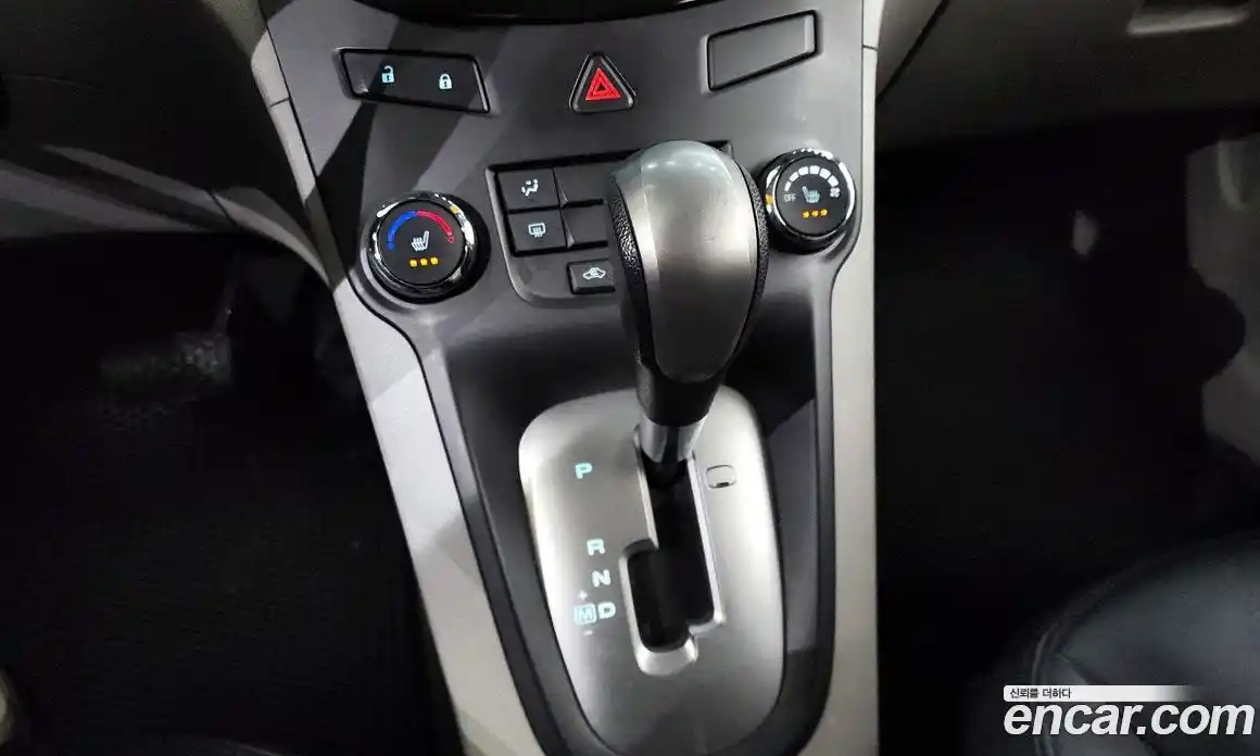 Chevrolet Orlando 2015 2.0 Автомат в Москве № 40682, фото 10