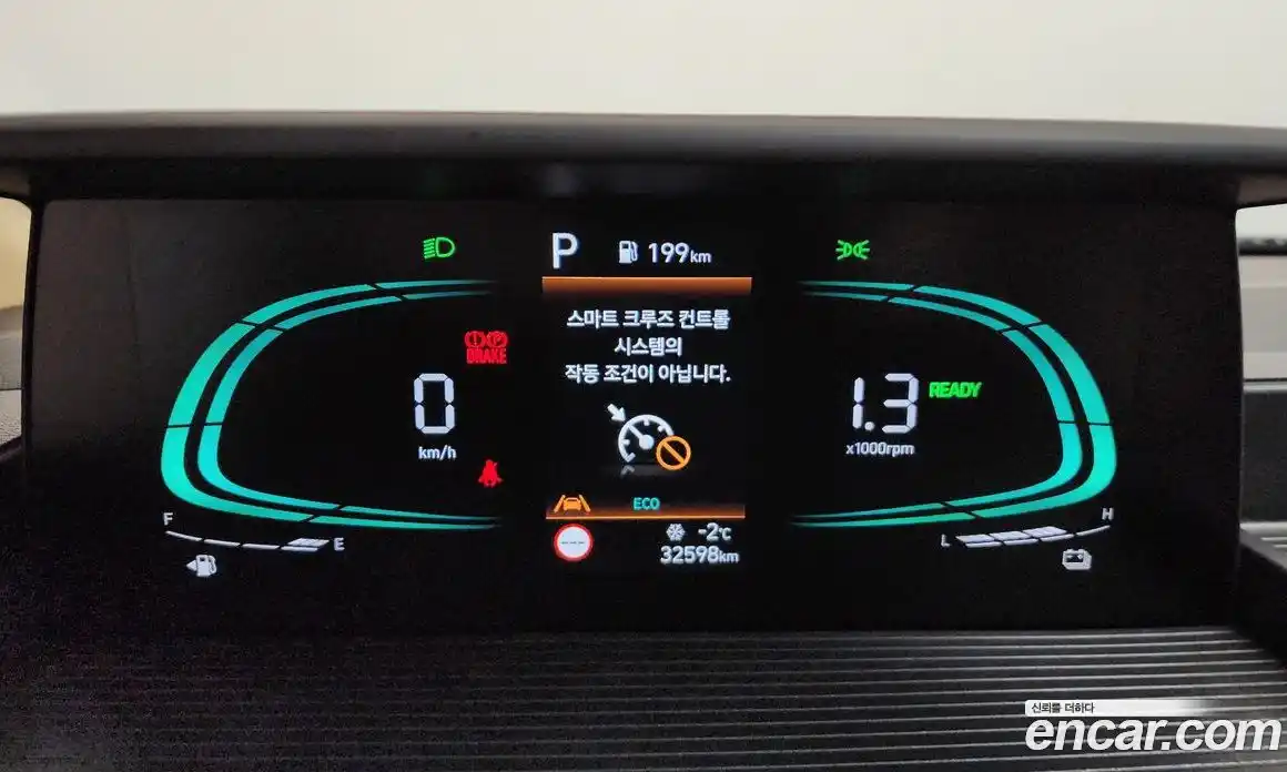 Hyundai Staria 2025 1.6 Автомат в Москве № 43360, фото 14