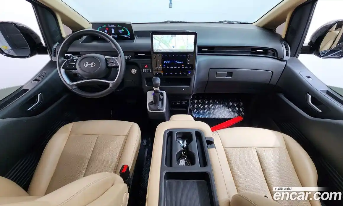 Hyundai Staria 2025 1.6 Автомат в Москве № 43360, фото 15