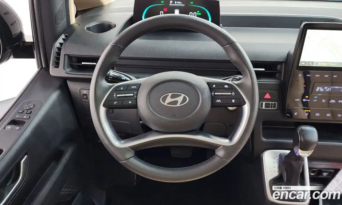 Hyundai Staria 2025 1.6 Автомат в Москве № 43360, фото 8